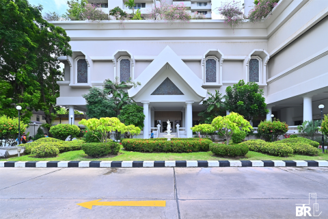 Condo à Bangkok, Thaïlande, 3 chambres № 188590 - photo 4