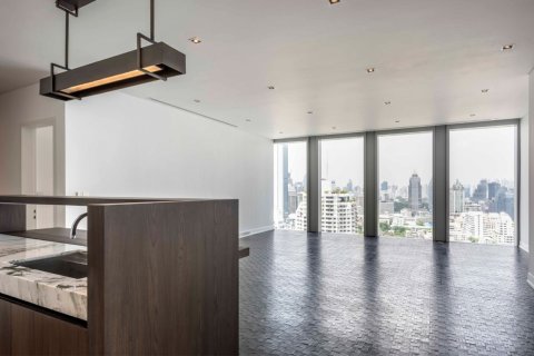 Condo in Bangkok, Thailand, 3 bedrooms № 181016