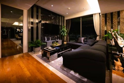 Condominio de 3 dormitorios en Bangkok, Tailandia № 181013 - foto 7