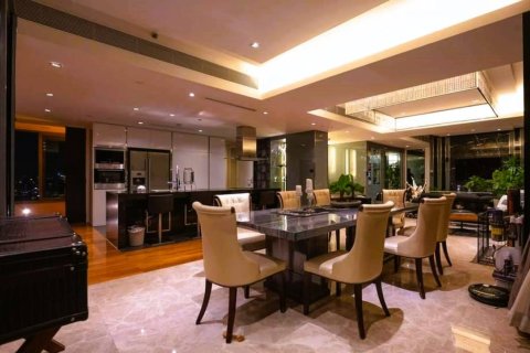 Condominio de 3 dormitorios en Bangkok, Tailandia № 181013 - foto 8