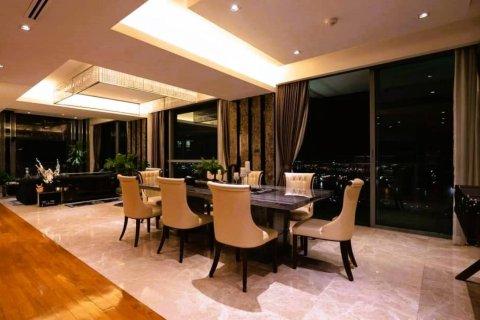 Condominio de 3 dormitorios en Bangkok, Tailandia № 181013 - foto 4