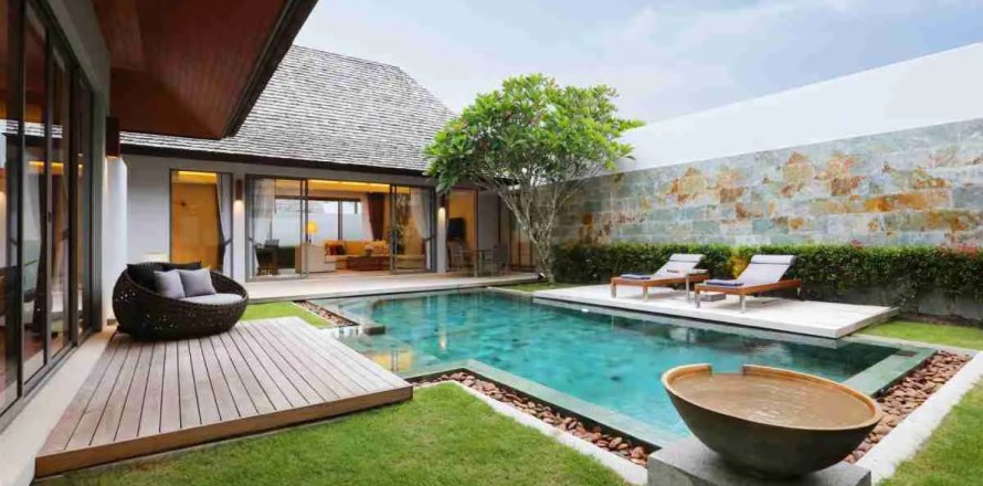 Casa de 3 dormitorios en Phuket, Tailandia № 180986