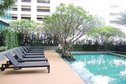 Condominio de 2 dormitorios en Bangkok, Tailandia № 180984 - foto 22
