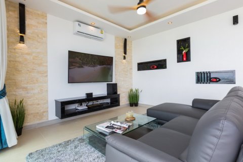 Casa de 3 dormitorios en Ko Samui, Tailandia № 180982 - foto 16