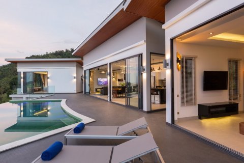 Casa de 3 dormitorios en Ko Samui, Tailandia № 180982 - foto 6