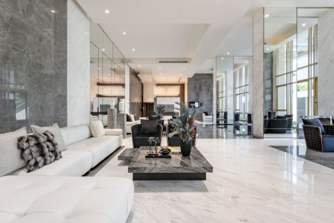 Condominio de 2 dormitorios en Bangkok, Tailandia № 180987 - foto 13