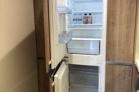 Condominio de 2 dormitorios en Bangkok, Tailandia № 180987 - foto 12