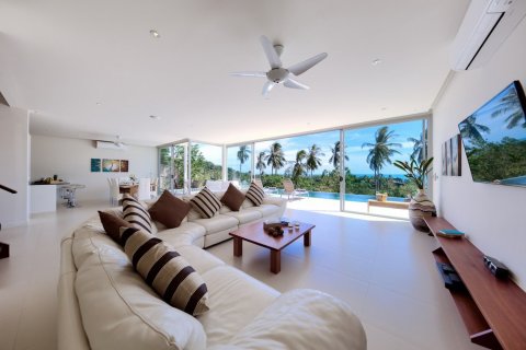 Casa de 3 dormitorios en Ko Samui, Tailandia № 180988 - foto 2