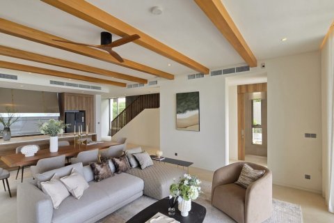 Chalet de 4 dormitorios en Phuket, Tailandia № 165221 - foto 14