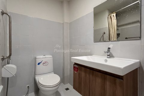 Condominio de 2 dormitorios en Bang Lamung, Tailandia № 134784 - foto 8
