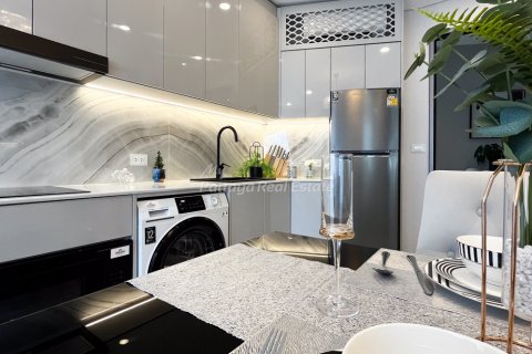 Condominio de 1 dormitorio en Bang Lamung, Tailandia № 134780 - foto 8