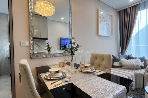 Condominio de 1 dormitorio en Bang Lamung, Tailandia № 134780 - foto 4