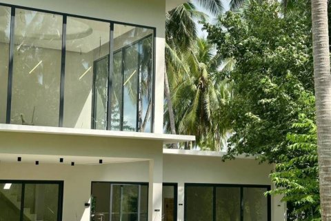 Chalet de 2 dormitorios en Surat Thani, Tailandia № 115212 - foto 4