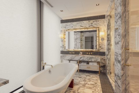 Condominio de 2 dormitorios en Bangkok, Tailandia № 181047 - foto 11