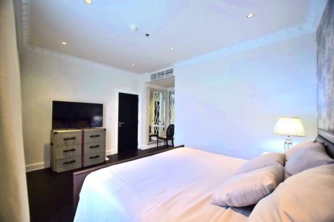 Condominio de 2 dormitorios en Bangkok, Tailandia № 181051 - foto 16