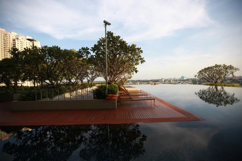 Condominio de 3 dormitorios en Bangkok, Tailandia № 181049 - foto 16