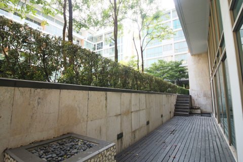 Condominio de 4 dormitorios en Bangkok, Tailandia № 181046 - foto 16