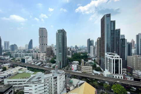 Condominio de 3 dormitorios en Bangkok, Tailandia № 65927 - foto 2