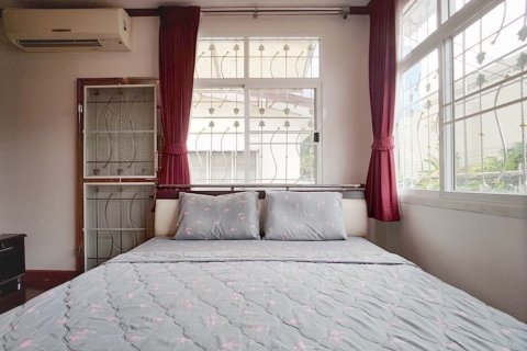 Haus in Bangkok, Thailand 5 Schlafzimmer № 65922 - Foto 11