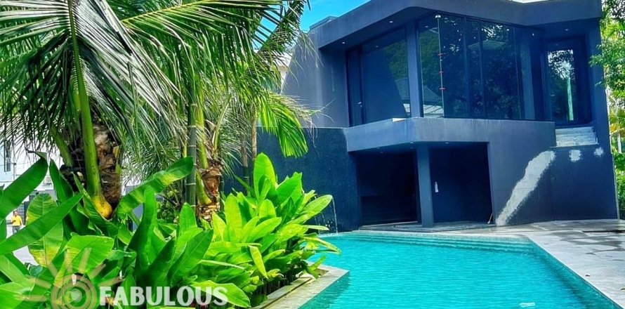 Chalet de 3 dormitorios en Naithon Beach, Tailandia № 179757