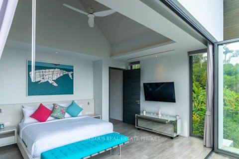 Villa in Patong, Thailand 7 Schlafzimmer № 179761 - Foto 12