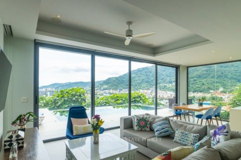 Villa in Patong, Thailand 7 Schlafzimmer № 179761 - Foto 3