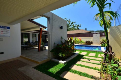 Casa de 3 dormitorios en Phuket, Tailandia № 65644 - foto 11