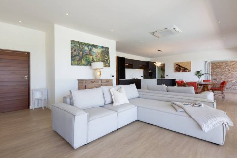 Chalet de 4 dormitorios en Surat Thani, Tailandia № 114165 - foto 4