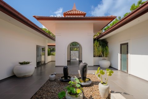 Chalet de 3 dormitorios en Hua Hin, Tailandia № 168318 - foto 8