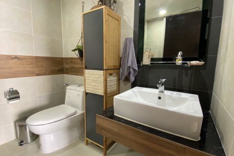 Eigentumswohnung in Watthana, Bangkok, Thailand, 3 Schlafzimmer № 200752 - Foto 14