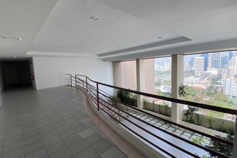 Eigentumswohnung in Watthana, Bangkok, Thailand, 3 Schlafzimmer  № 200753 - Foto 14