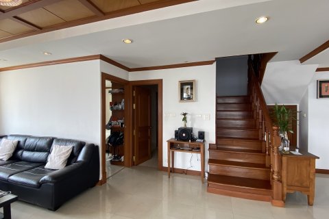 Eigentumswohnung in Watthana, Bangkok, Thailand, 3 Schlafzimmer  № 200753 - Foto 17