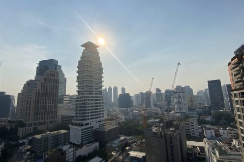Condo in Watthana, Bangkok, Thailand, 3 bedrooms № 200754 - photo 16