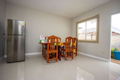 Casa de 4 dormitorios en Chiang Mai, Tailandia № 205537 - foto 6