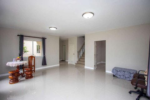 Casa de 4 dormitorios en Chiang Mai, Tailandia № 205537 - foto 19