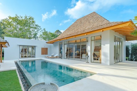 Chalet de 3 dormitorios en Phuket, Tailandia № 165608 - foto 10
