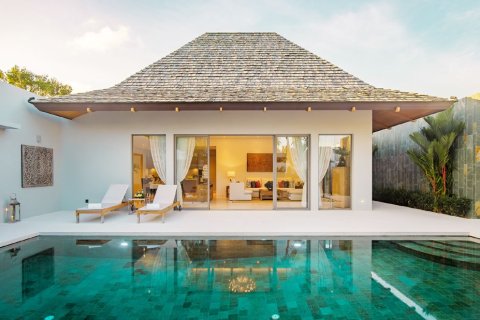 Chalet de 3 dormitorios en Phuket, Tailandia № 165608 - foto 22