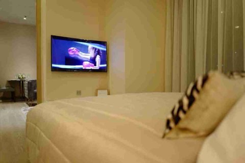 Condominio de 2 dormitorios en Bangkok, Tailandia № 183397 - foto 11