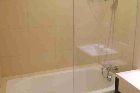 Condominio de 1 dormitorio en Bangkok, Tailandia № 183396 - foto 6