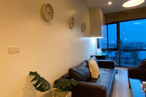 Condominio de 2 dormitorios en Phaya Thai, Bangkok, Tailandia № 47863 - foto 2
