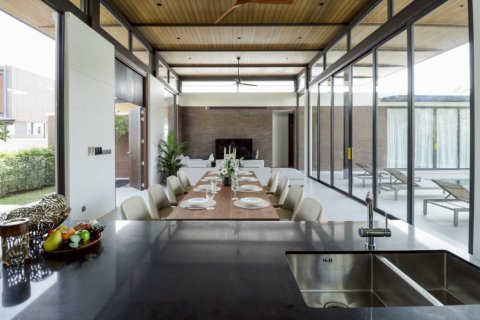 Chalet de 3 dormitorios en Phuket, Tailandia № 151107 - foto 6