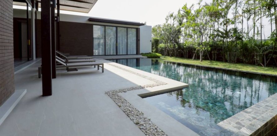 Chalet de 3 dormitorios en Phuket, Tailandia № 151107
