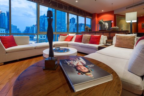 Condominio de 3 dormitorios en Bangkok, Tailandia № 181022 - foto 5