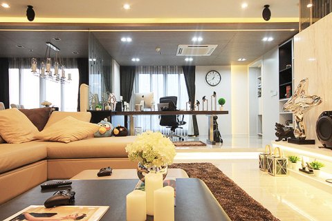 Condominio de 2 dormitorios en Bangkok, Tailandia № 181021 - foto 6