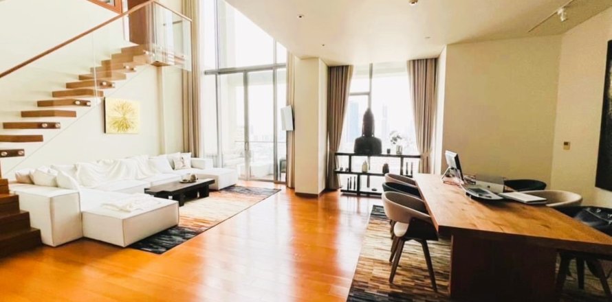 Studio dans le Condo à Bangkok, Thaïlande  № 181023