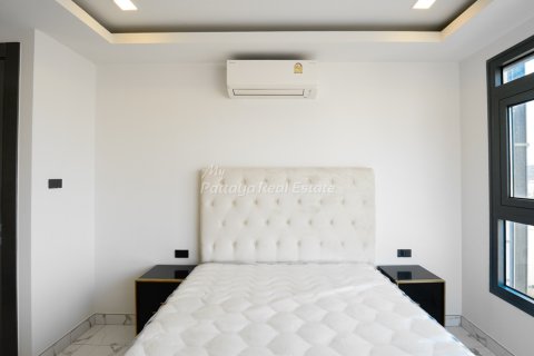 Condominio de 2 dormitorios en Bang Lamung, Tailandia № 153792 - foto 11