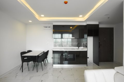 Condominio de 2 dormitorios en Bang Lamung, Tailandia № 153792 - foto 4