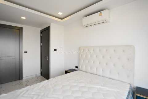Condominio de 2 dormitorios en Bang Lamung, Tailandia № 153792 - foto 12