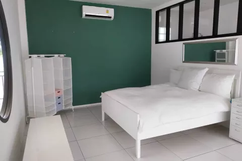 Chalet de 3 dormitorios en Hua Hin, Tailandia № 140581 - foto 4