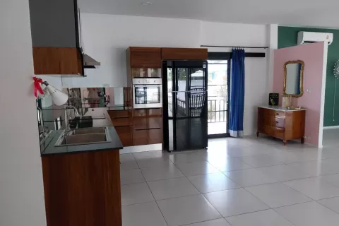 Chalet de 3 dormitorios en Hua Hin, Tailandia № 140581 - foto 10